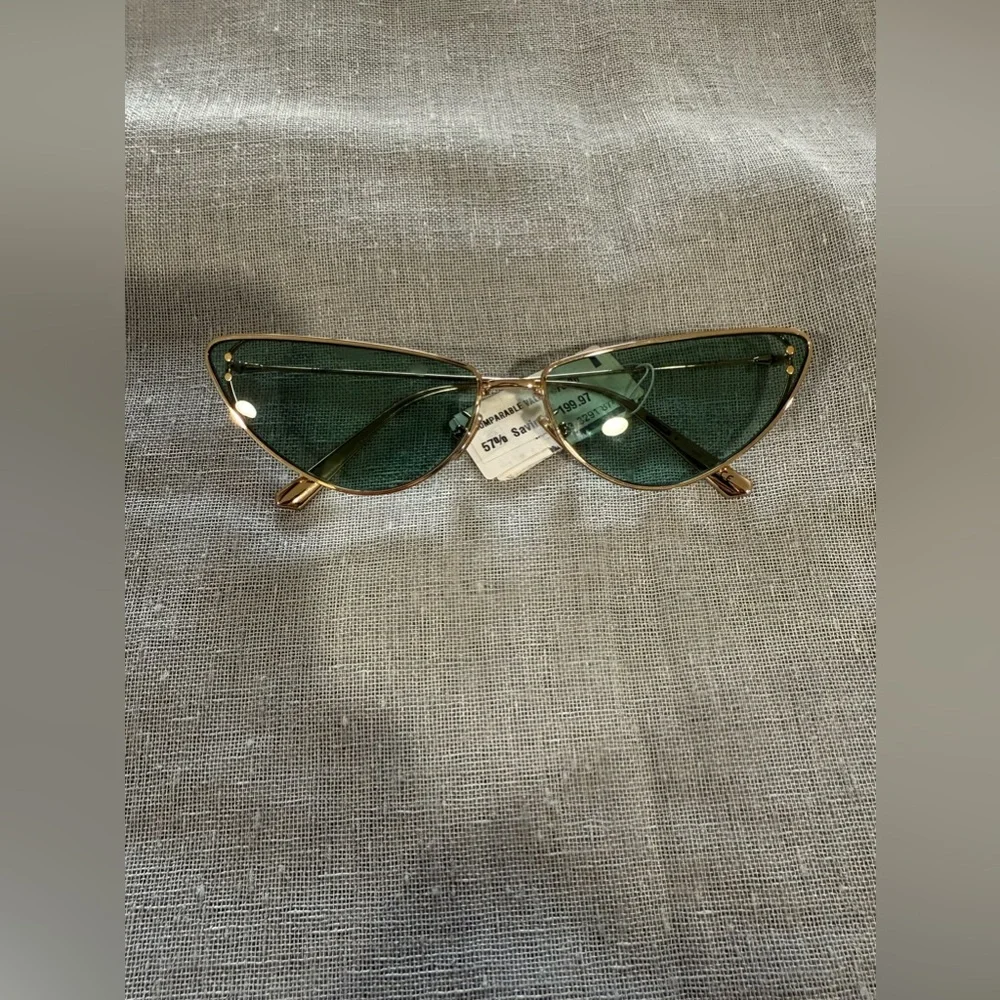 Dior MissDior B1U 63MM Butterfly Sunglasses - Picture 6 of 11